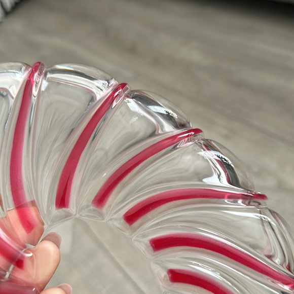 Mikasa Vintage Oval Peppermint Red Swirl Glass Dish - Picture 9 of 13